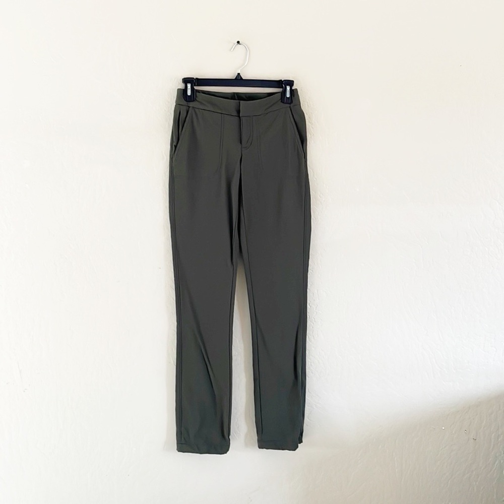 Athleta‎ Wander Trek Tech Softshell Green Pants - Picture 2 of 13